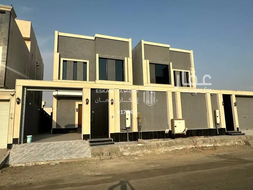 فيلا للبيع في شارع طريق عسفان, حي الوفاء, مدينة جدة, منطقة مكة المكرمة 1 صورة