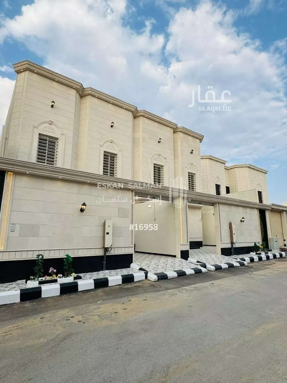 فيلا للبيع في شارع ابن المنتجب, حي الرحاب, مدينة الطائف, منطقة مكة المكرمة 1 صورة