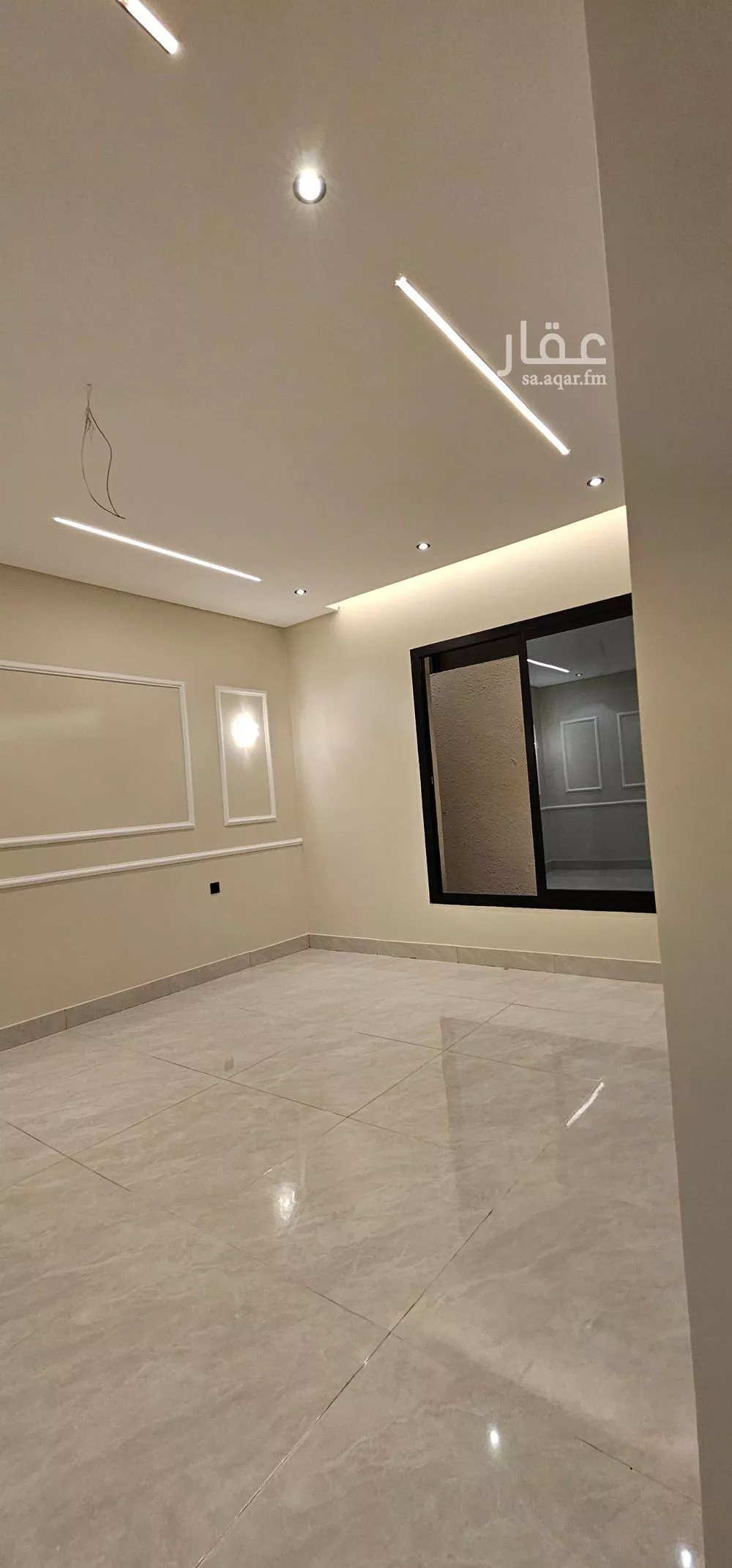 فيلا للبيع في شارع عين الصوينع, حي الفروسية, مدينة جدة, منطقة مكة المكرمة 1 صورة