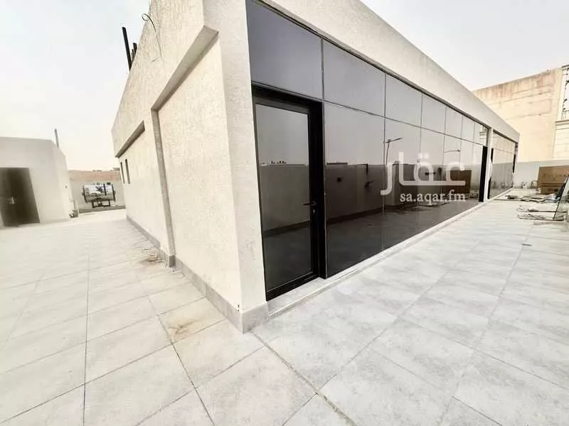 مكتب تجاري للإيجار في شارع انس بن مالك, حي النرجس, مدينة الرياض, منطقة الرياض 1 صورة