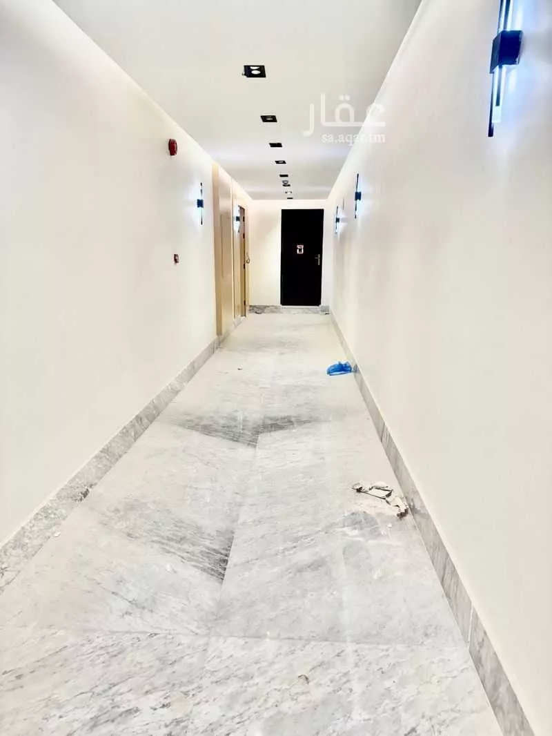 مكتب تجاري للإيجار في شارع انس بن مالك, حي النرجس, مدينة الرياض, منطقة الرياض 1 صورة