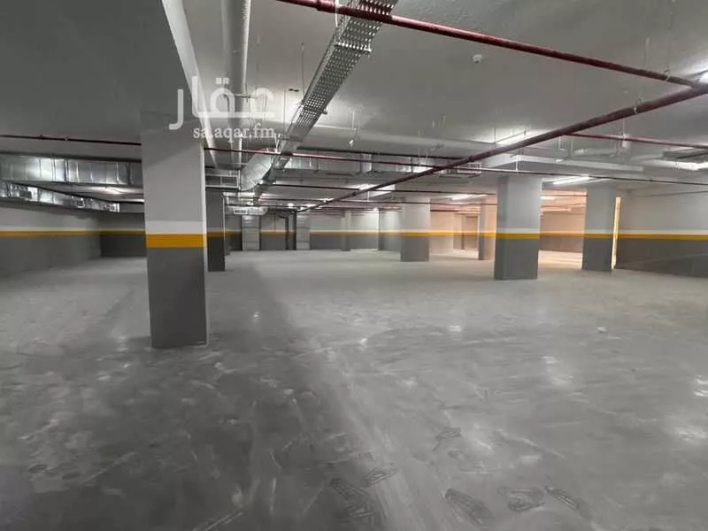 مكتب تجاري للإيجار في شارع عثمان بن عفان, حي النرجس, مدينة الرياض, منطقة الرياض 1 صورة