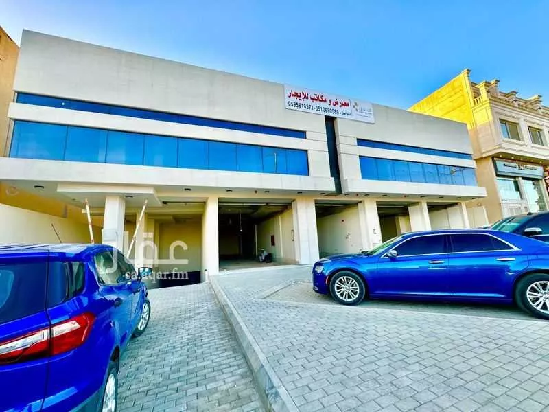 محل للإيجار في شارع انس بن مالك, حي النرجس, مدينة الرياض, منطقة الرياض 1 صورة