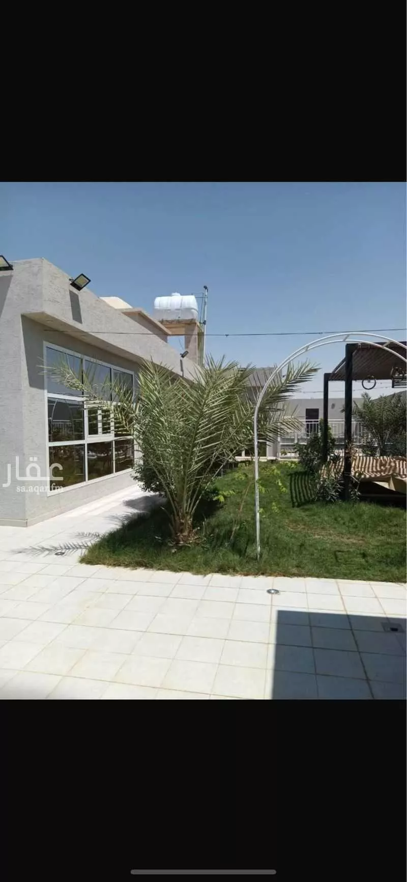 استراحة للبيع في شارع عريض, حي بدر, مدينة الرياض, منطقة الرياض 1 صورة