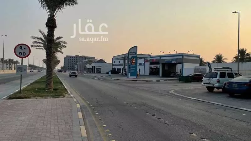 عمارة للبيع في شارع الملك فهد بن عبدالعزيز سعود, حي الجسر, مدينة الخبر, المنطقة الشرقية 1 صورة