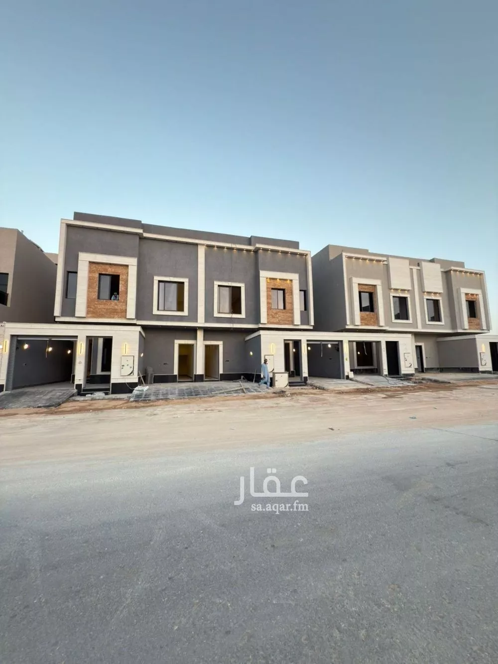 فيلا للبيع في شارع احمد الطيبي, حي بدر, مدينة الرياض, منطقة الرياض 1 صورة