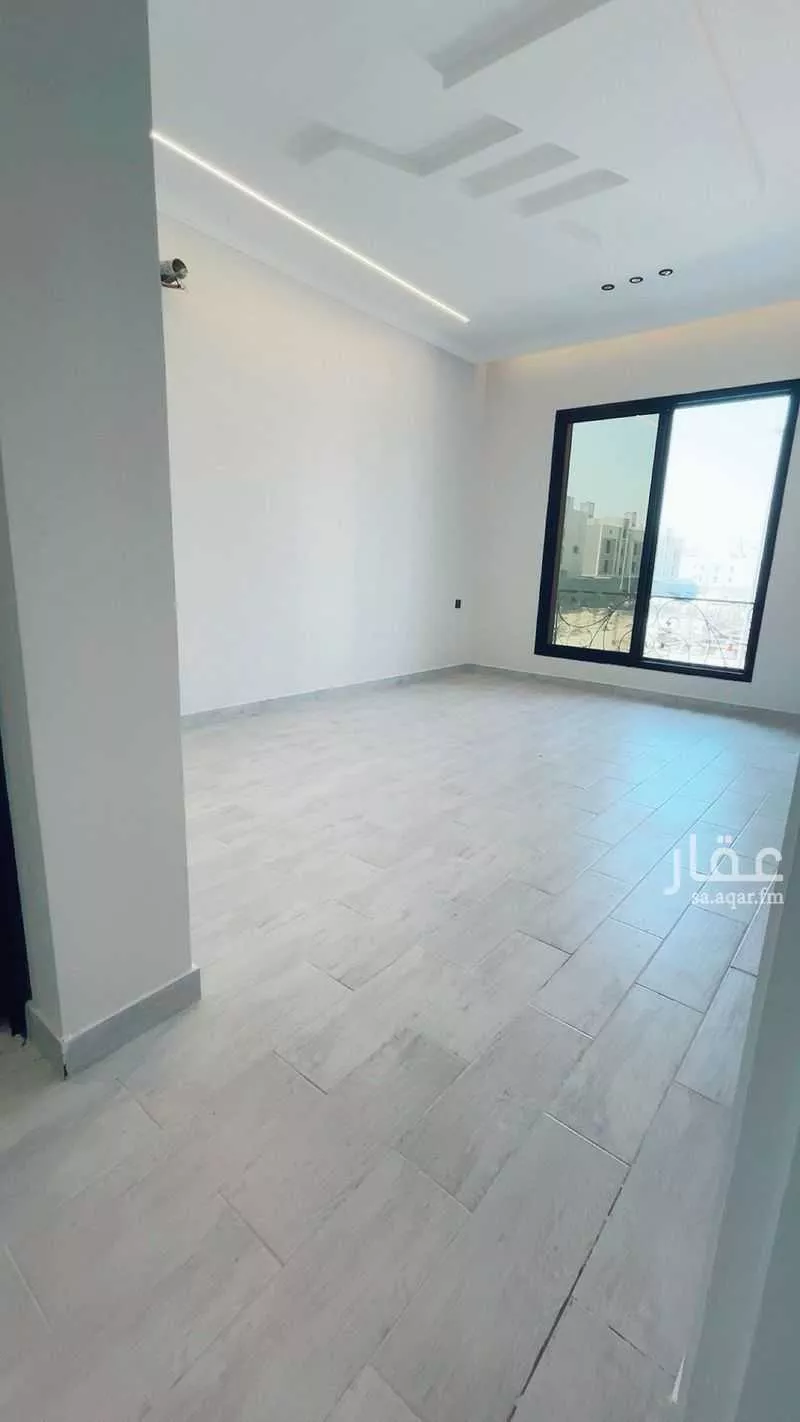 شقة للبيع في شارع طريق الظهران الجبيل السريع, حي الواحة, مدينة الدمام, المنطقة الشرقية 1 صورة