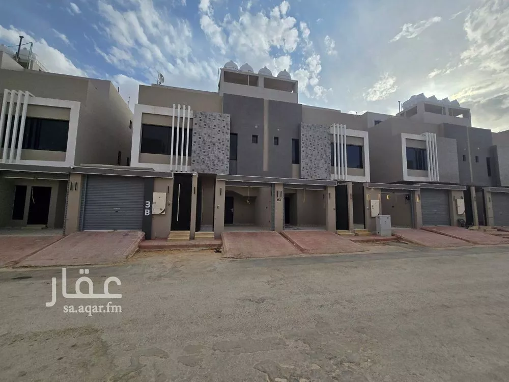 فيلا للبيع في شارع الإعتدال, حي بدر, مدينة الرياض, منطقة الرياض 1 صورة