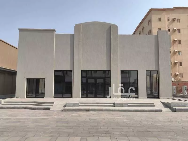 محل للإيجار في شارع ابو بكر الصديق, حي الشرفية, مدينة جدة, منطقة مكة المكرمة 1 صورة