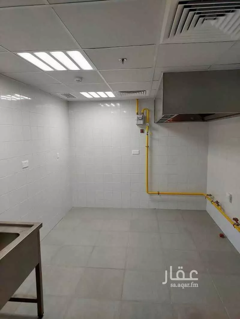 عمارة للإيجار في شارع الابرار, حي العقربية, مدينة الخبر, المنطقة الشرقية 1 صورة