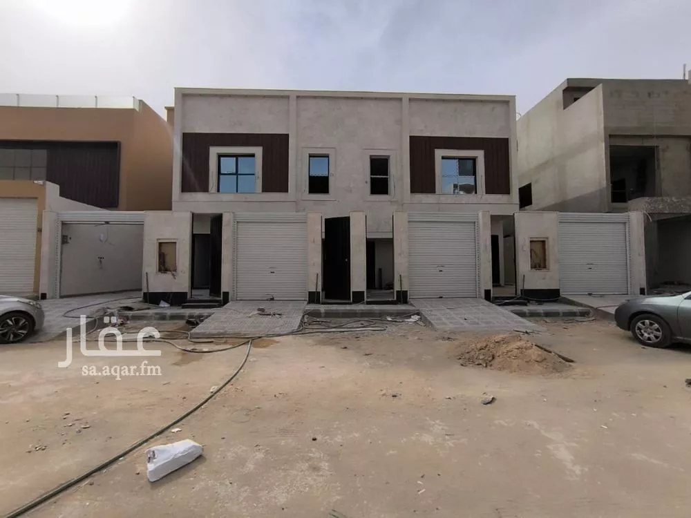 دور للبيع في شارع رضي الدين الحنبلي, حي عكاظ, مدينة الرياض, منطقة الرياض 1 صورة