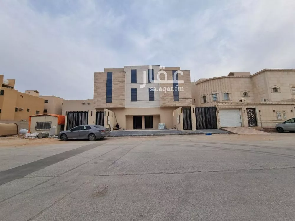 دور للبيع في شارع حذيفة بن بدر, حي العوالي, مدينة الرياض, منطقة الرياض 1 صورة