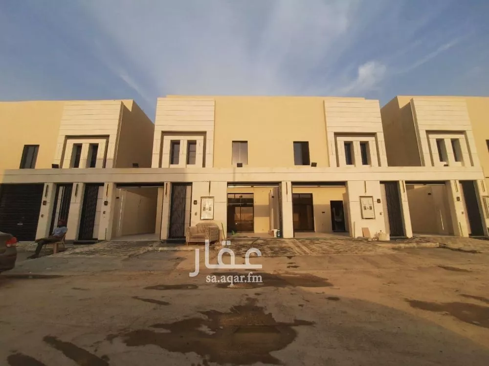فيلا للبيع في شارع أحمد بن سليمان النجاد, حي طويق, مدينة الرياض, منطقة الرياض 1 صورة