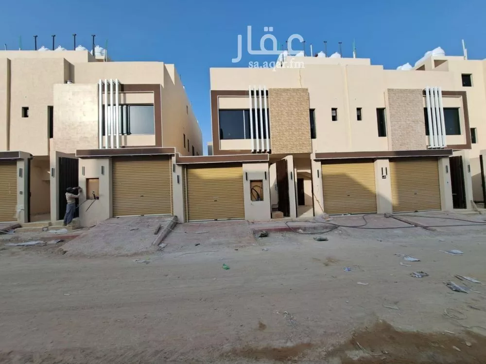 دور للبيع في شارع الامام مسلم الفرعي, حي بدر, مدينة الرياض, منطقة الرياض 1 صورة