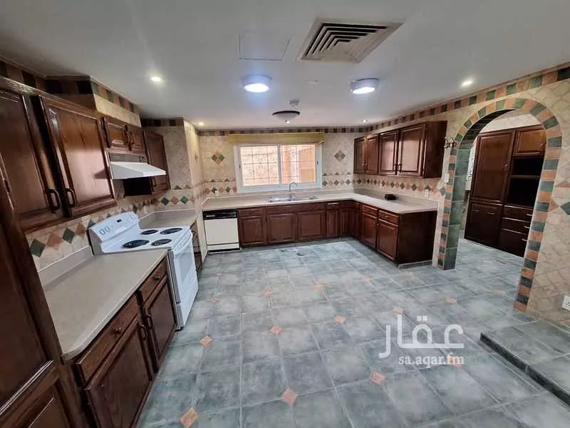 فيلا للبيع في شارع شارع الوشم, حي مكه الشماليه, مدينة مدينه الجبيل الصناعيه, المنطقة الشرقية 1 صورة
