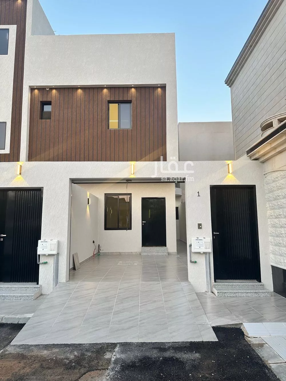 شقة للبيع في شارع غياث بن فارس, حي الملك فهد, مدينة عنيزة, منطقة القصيم 1 صورة