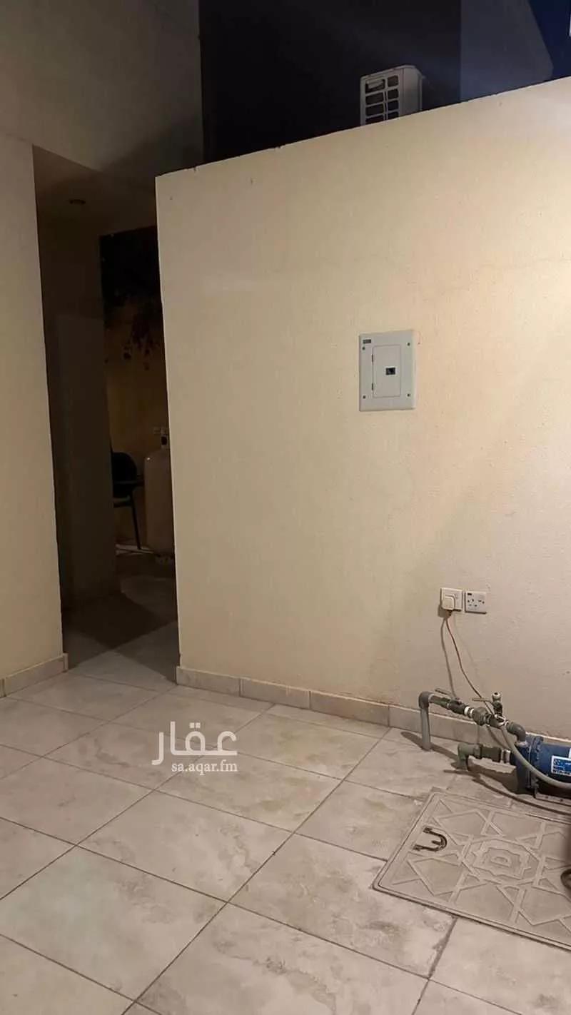 فيلا للبيع في شارع طيبة, حي الوادي, مدينة الرياض, منطقة الرياض 1 صورة