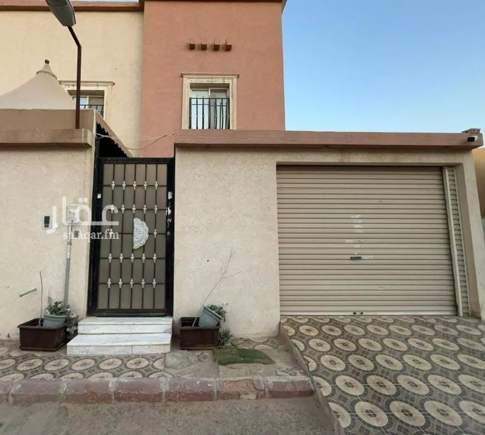 فيلا للبيع في شارع رقم 94, حي ظهرة لبن, مدينة الرياض, منطقة الرياض 1 صورة