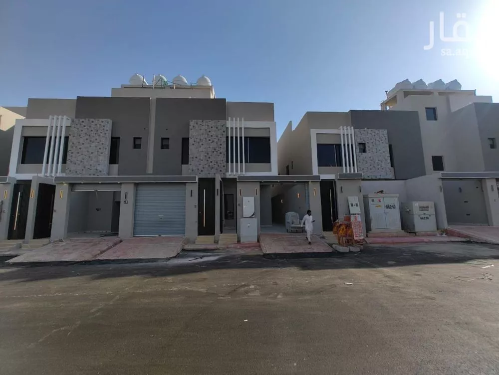 دور للبيع في شارع الإعتدال, حي بدر, مدينة الرياض, منطقة الرياض 1 صورة