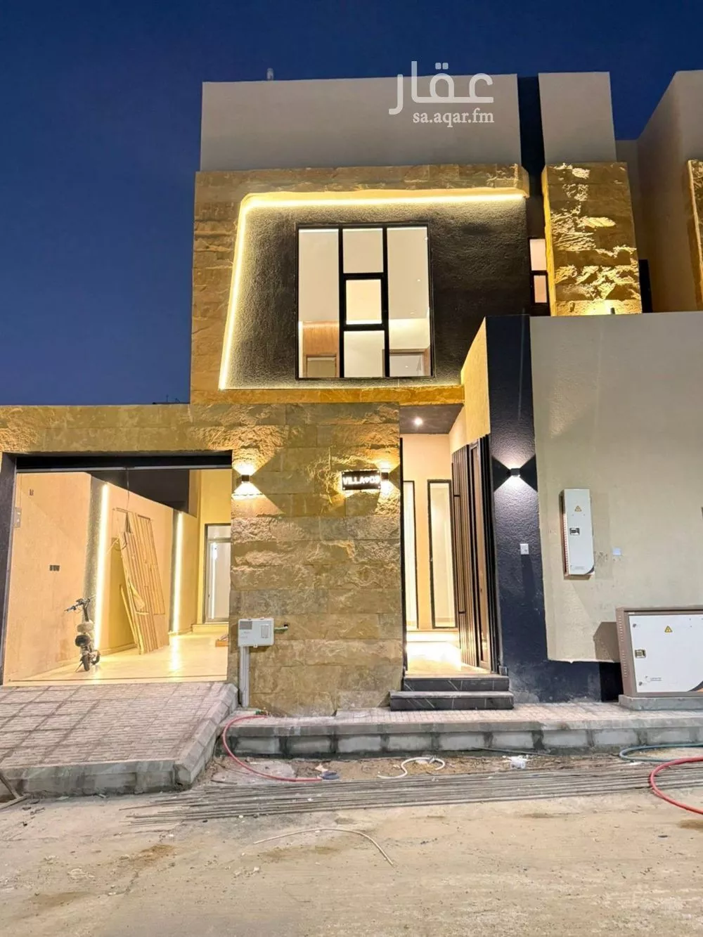 فيلا للبيع في شارع عبدالرزاق بن همام, حي الزهرة, مدينة الرياض, منطقة الرياض 1 صورة