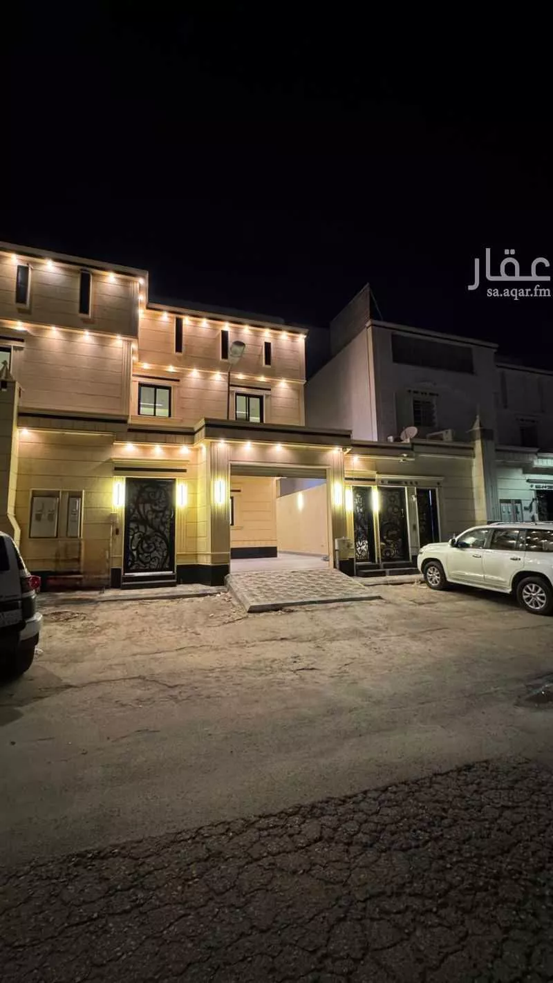 فيلا للبيع في شارع محمد العمودي, حي الرمال, مدينة الرياض, منطقة الرياض 1 صورة