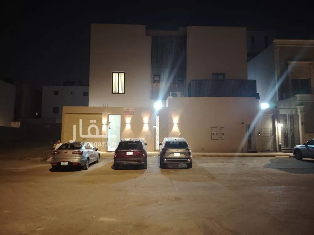 دور للإيجار في شارع أحمد بن محمد البصري, حي العارض, مدينة الرياض, منطقة الرياض 1 صورة