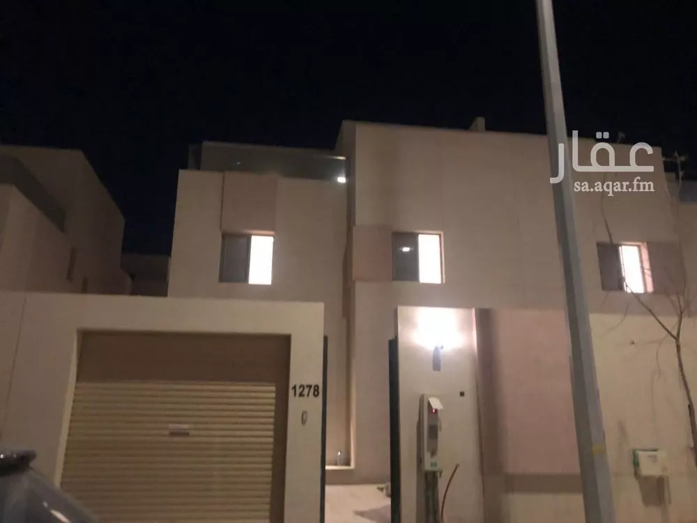 دور للإيجار في شارع أحمد بن محمد البصري, حي العارض, مدينة الرياض, منطقة الرياض 1 صورة