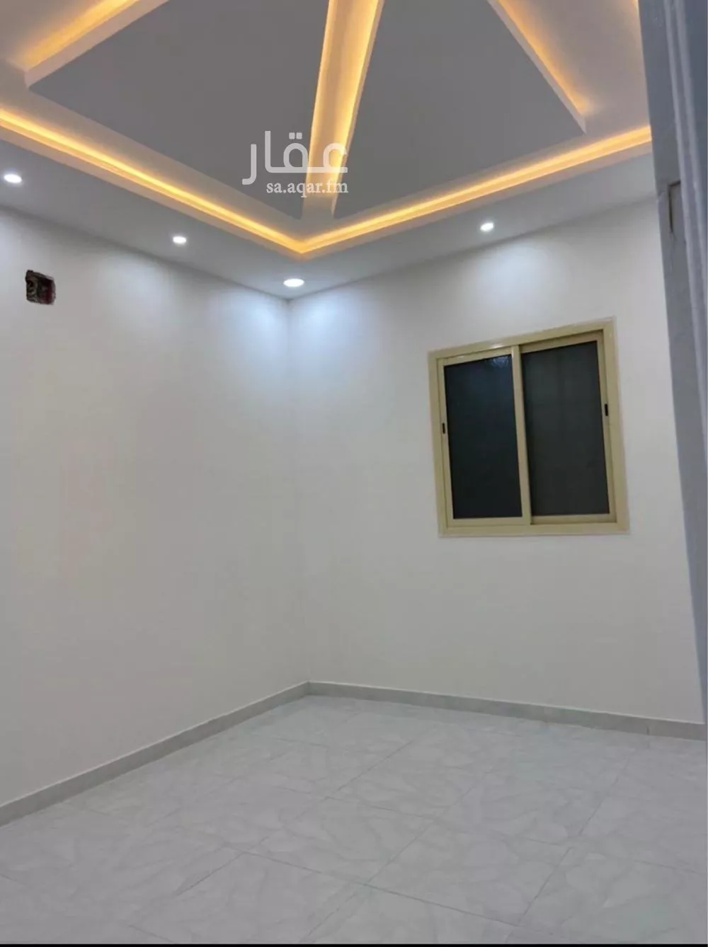 فيلا للإيجار في شارع ابي القاسم الثمانيني, حي الرمال, مدينة الرياض, منطقة الرياض 1 صورة