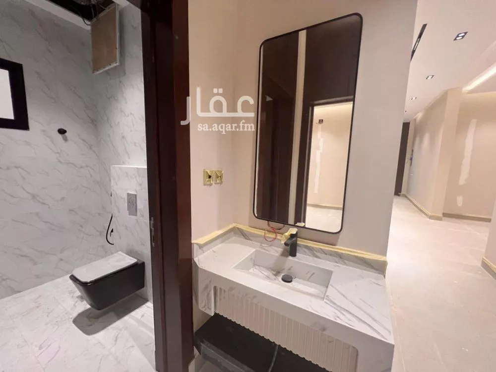 دور للبيع في شارع رقم 99, حي الجنادرية, مدينة الرياض, منطقة الرياض 1 صورة