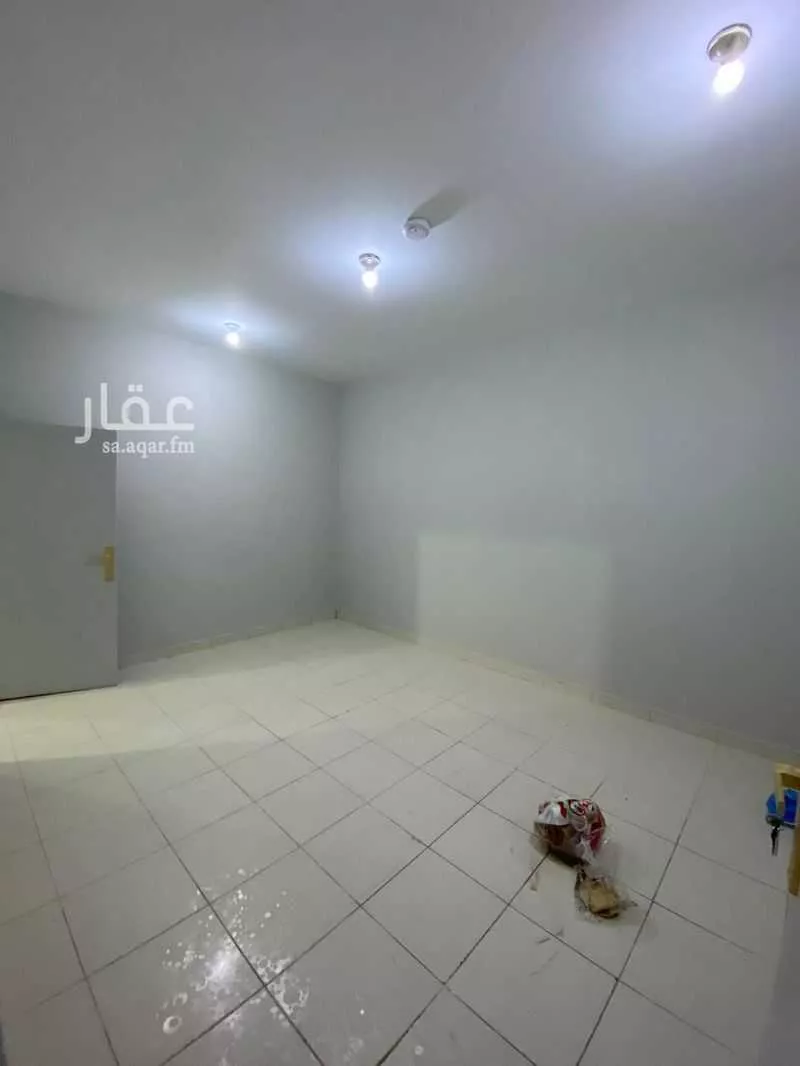 عمارة للإيجار في شارع عسير, حي ظهرة لبن, مدينة الرياض, منطقة الرياض 1 صورة