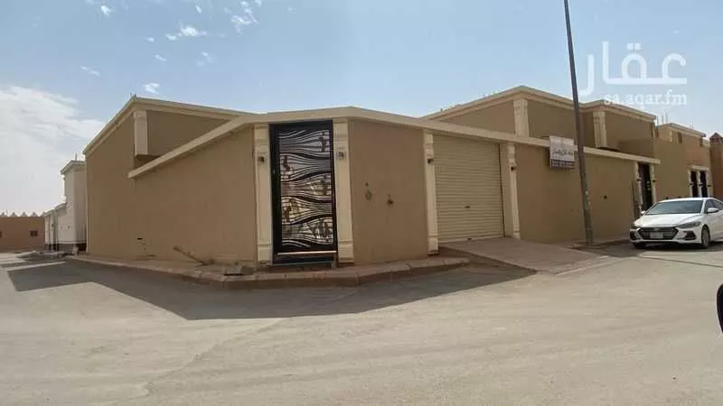 فيلا للبيع في شارع محمد حسين زيدان, حي اليرموك, مدينة الخرج, منطقة الرياض 1 صورة