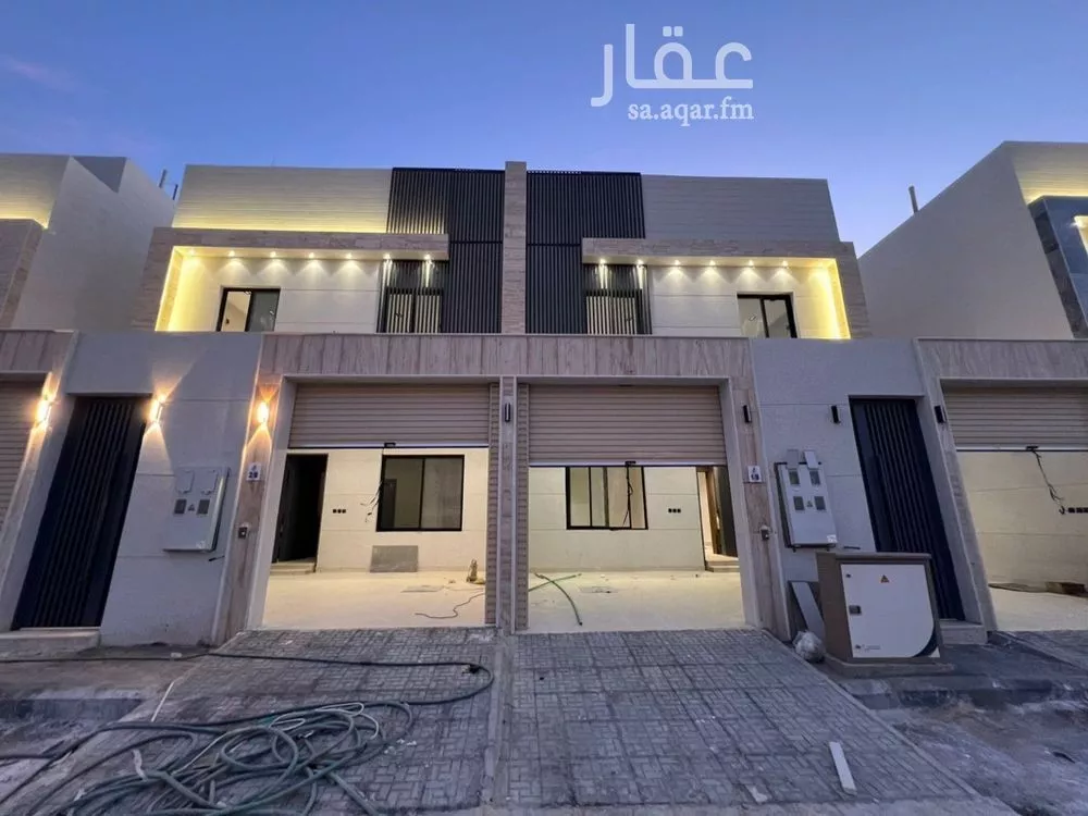 فيلا للبيع في شارع حسين الأبريقي, حي عكاظ, مدينة الرياض, منطقة الرياض 1 صورة