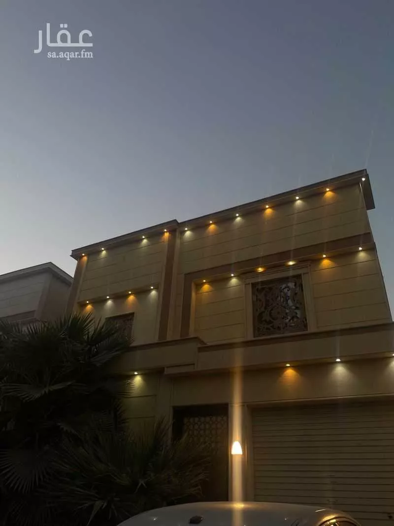 فيلا للبيع في شارع تاج الدين الفكهاني, حي الرمال, مدينة الرياض, منطقة الرياض 1 صورة