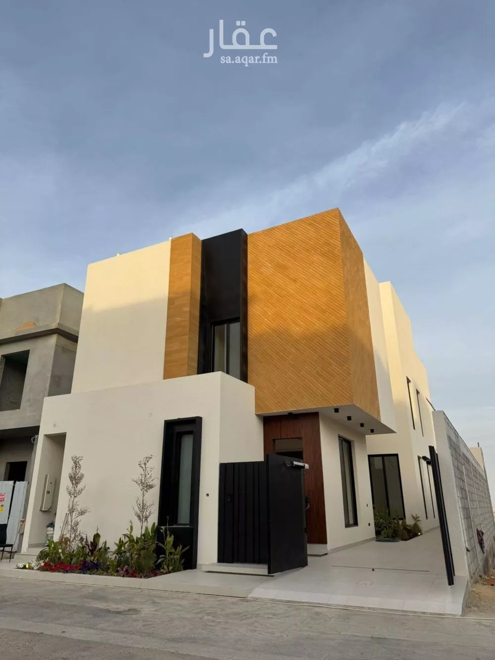 فيلا للبيع في شارع حماد الراوية, حي المهدية, مدينة الرياض, منطقة الرياض 1 صورة