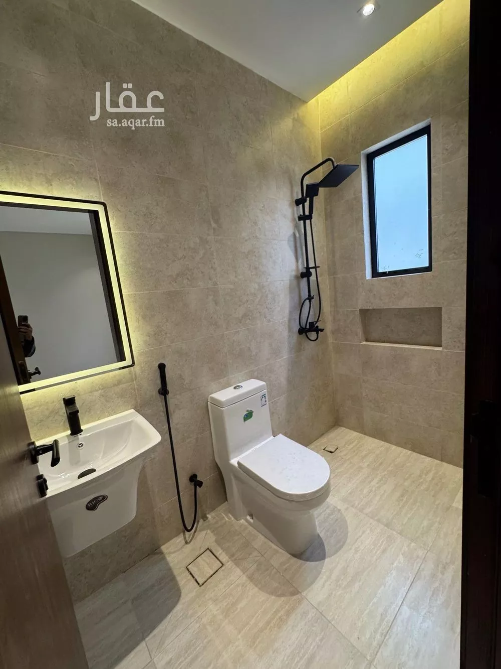 شقة للبيع في شارع عامر بن نابي, حي النزهة, مدينة جدة, منطقة مكة المكرمة 1 صورة