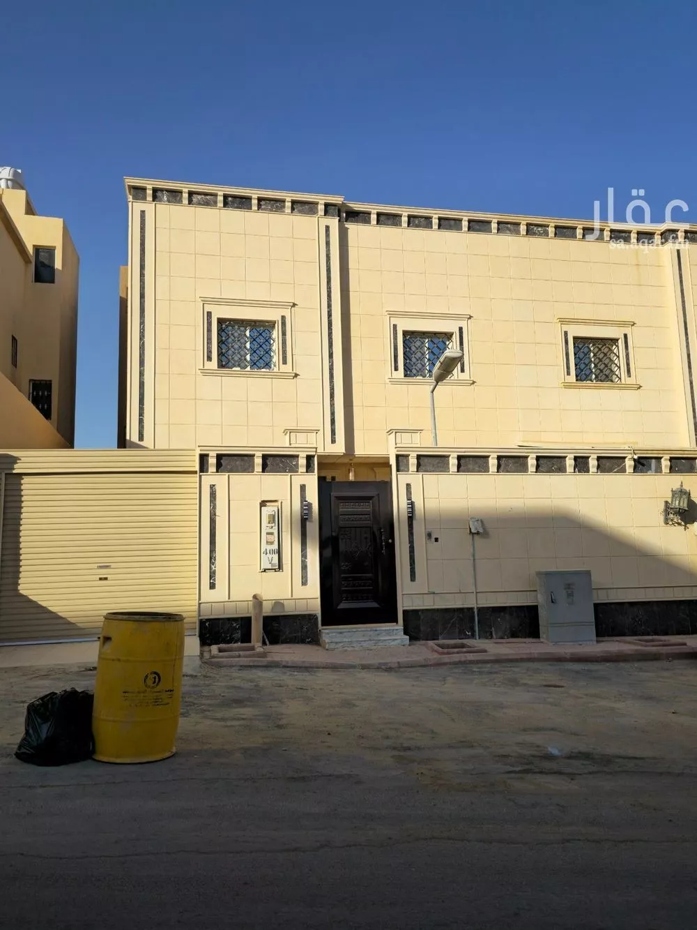 فيلا للبيع في شارع رقم 42, حي ظهرة لبن, مدينة الرياض, منطقة الرياض 1 صورة