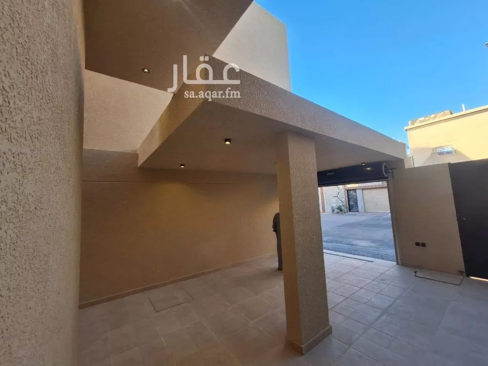 فيلا للبيع في شارع رقم 198, حي ظهرة لبن, مدينة الرياض, منطقة الرياض 1 صورة