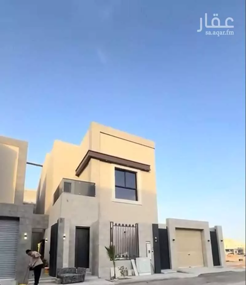 فيلا للبيع في شارع محمد الصباغ, حي المهدية, مدينة الرياض, منطقة الرياض 1 صورة