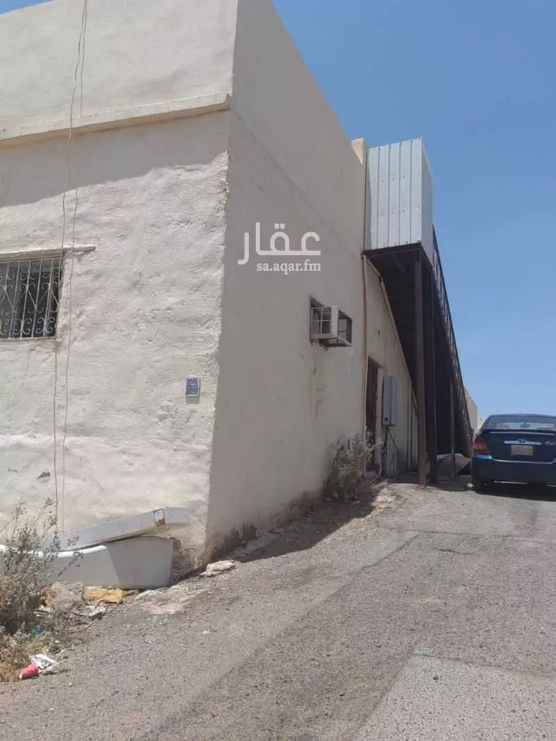 عمارة للبيع في شارع سهل بن حارثه, حي الروابي, مدينة المدينه المنوره, منطقة المدينة المنورة 1 صورة
