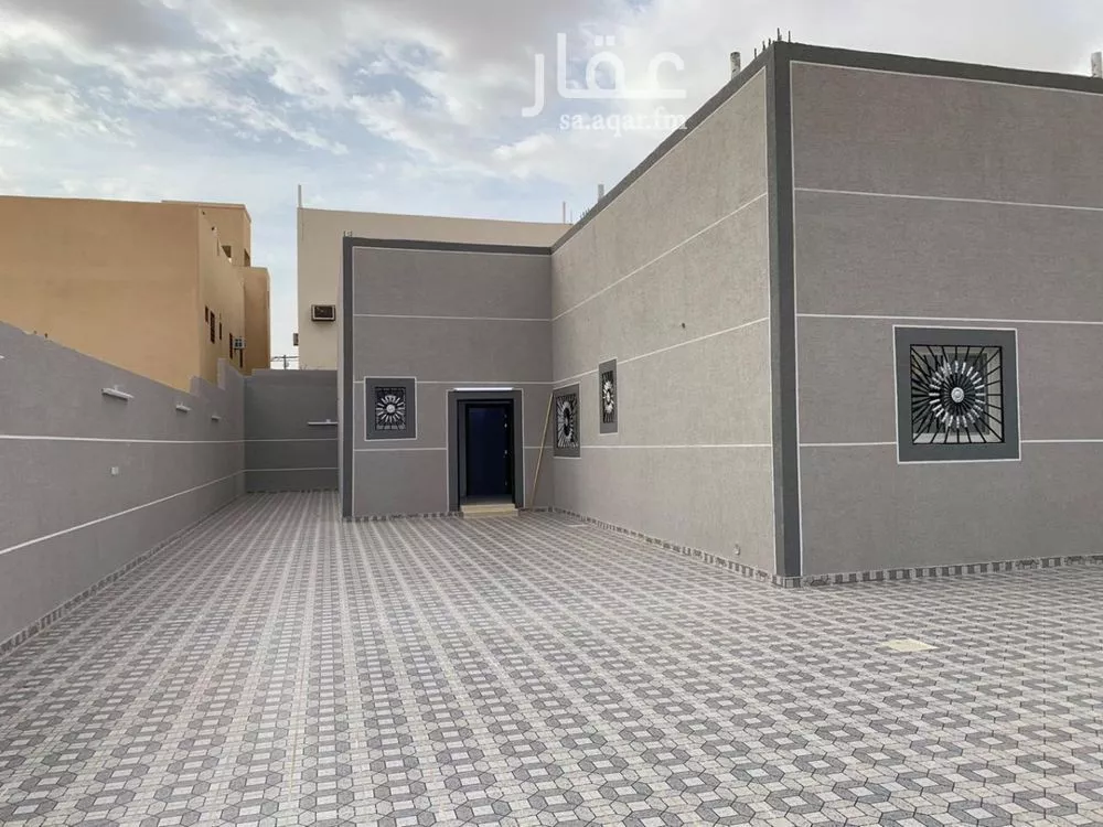 فيلا للبيع في حي ملهم, مدينة ملهم, منطقة الرياض 1 صورة