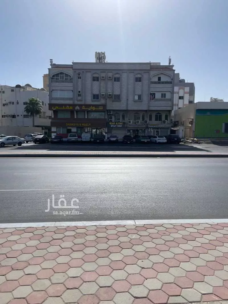 عمارة للبيع في شارع عرفجه بن أسعد, حي الصفاء, مدينة جدة, منطقة مكة المكرمة 1 صورة