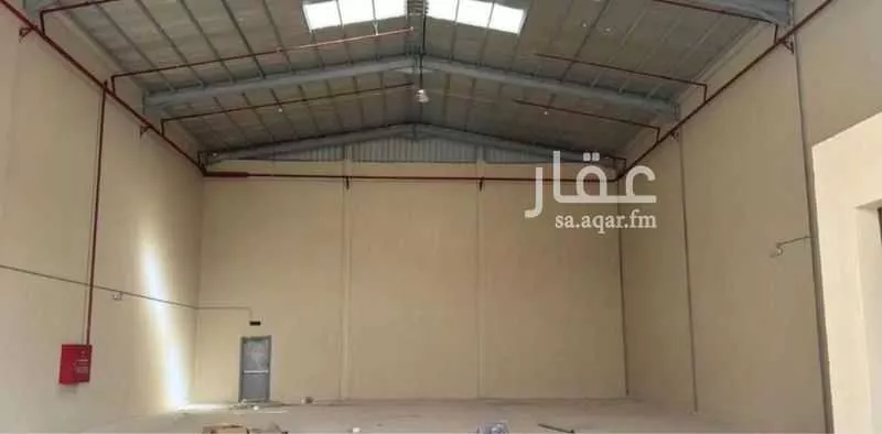 مستودع للإيجار في شارع الخرج, حي الدار البيضاء, مدينة الرياض, منطقة الرياض 1 صورة