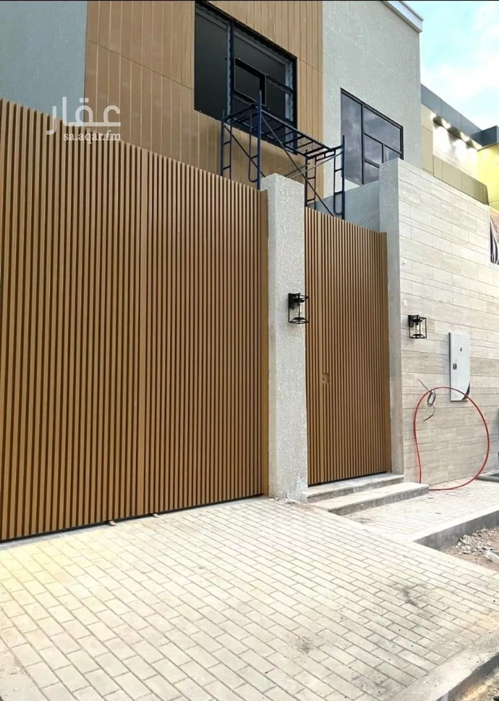 فيلا للبيع في شارع صلاح الدين , حي الرمال, مدينة الرياض, منطقة الرياض 1 صورة