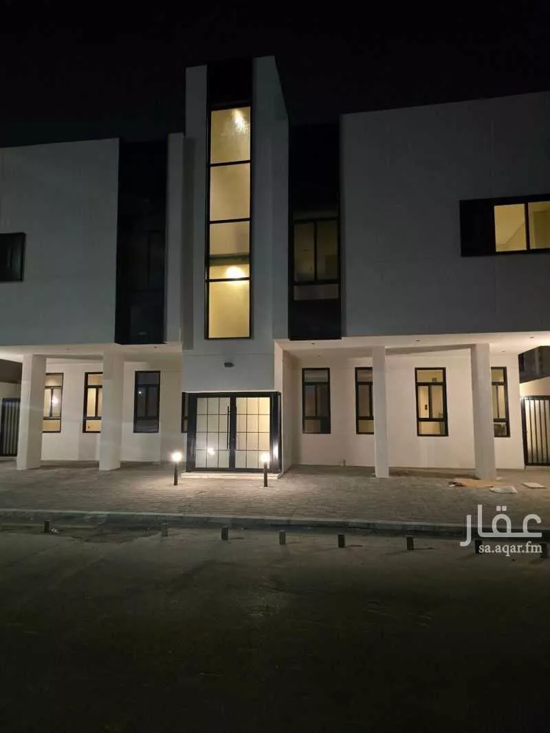 عمارة للبيع في شارع الطاهري, حي الراكة الجنوبية, مدينة الخبر, المنطقة الشرقية 1 صورة