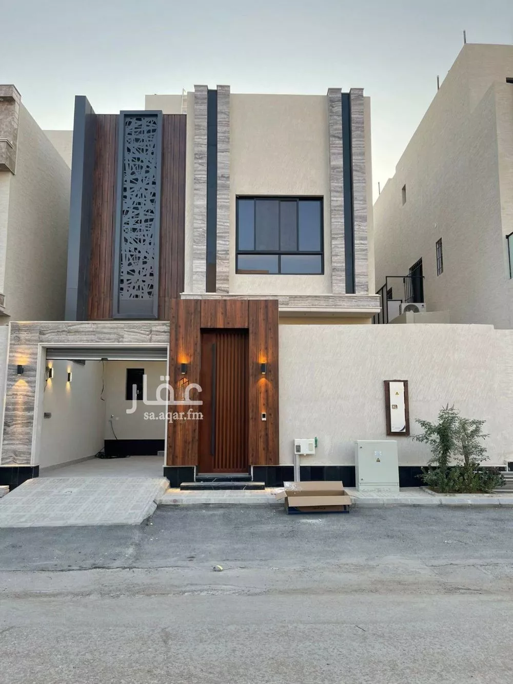 فيلا للبيع في شارع جمال الدين المكي, حي العارض, مدينة الرياض, منطقة الرياض 1 صورة