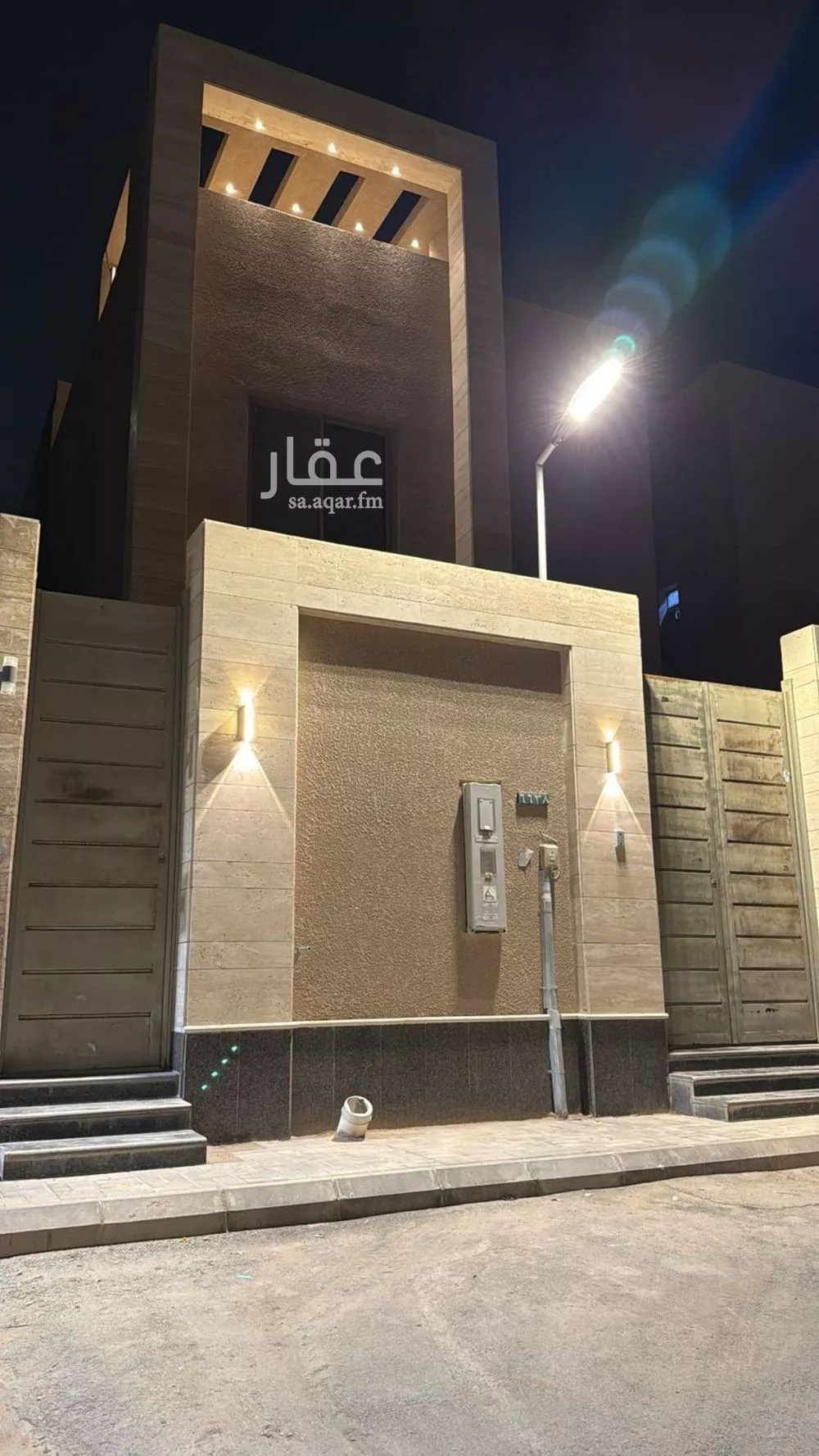 فيلا للبيع في شارع عبدالله الزمار, حي العارض, مدينة الرياض, منطقة الرياض 1 صورة