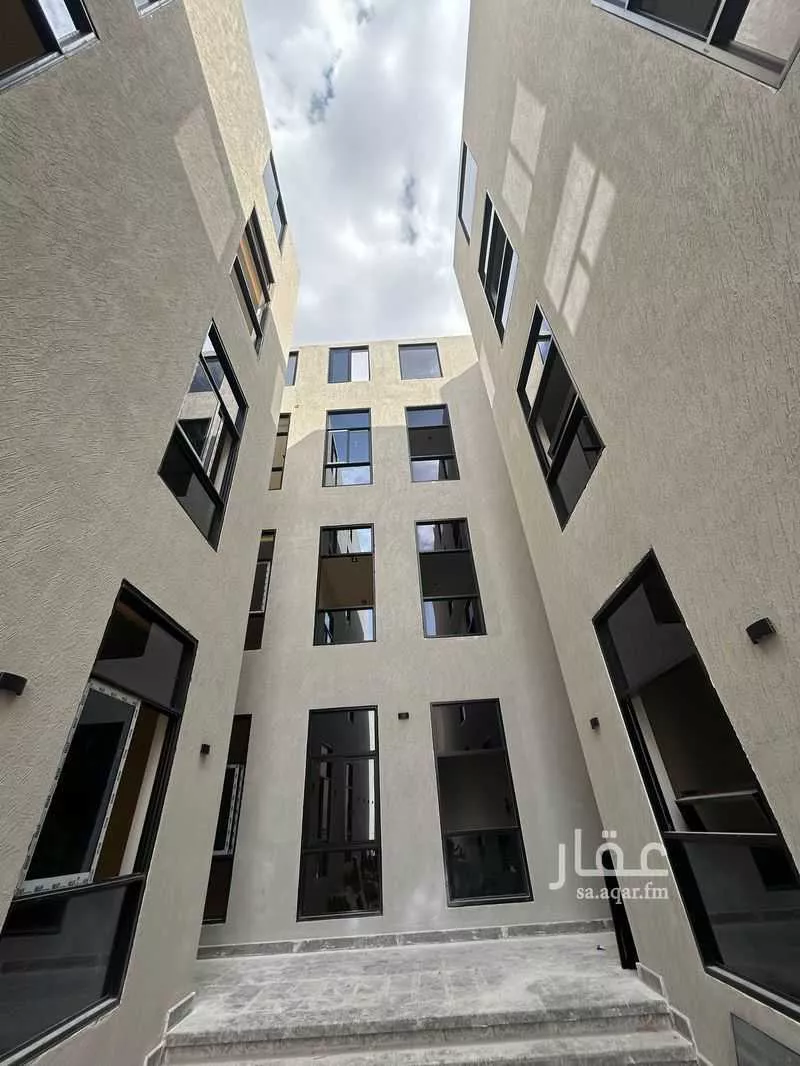 شقة للبيع في شارع جنادة ابن أبي نقبة, حي الروابي, مدينة المدينه المنوره, منطقة المدينة المنورة 1 صورة