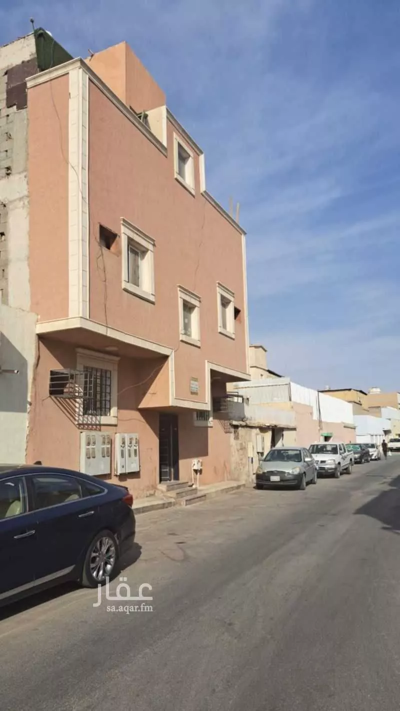 عمارة للإيجار في شارع النابغة الغنوي, حي عتيقة, مدينة الرياض, منطقة الرياض 1 صورة