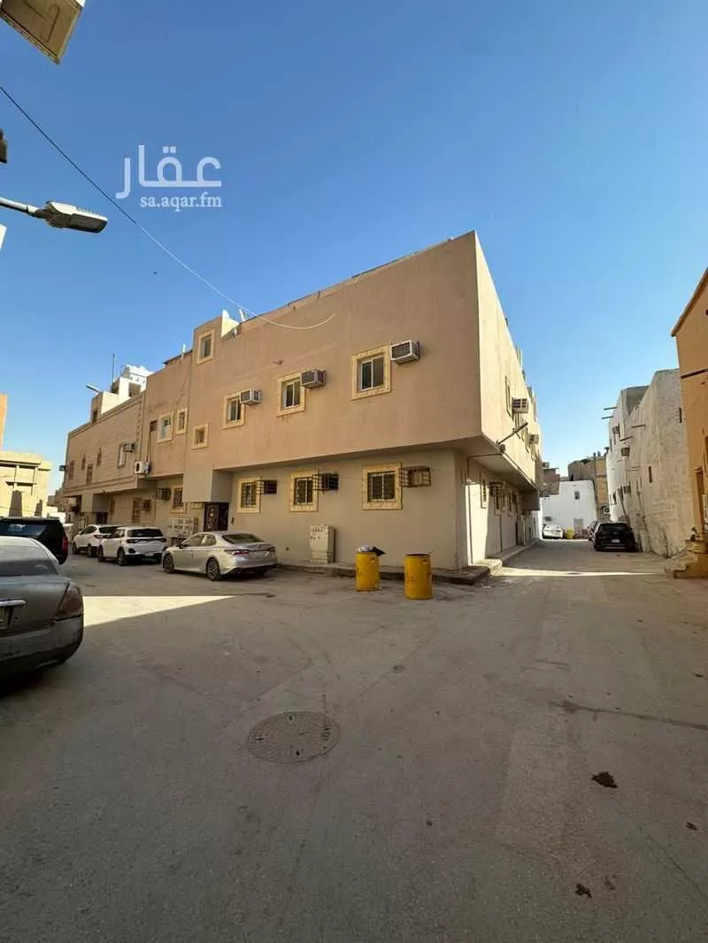 عمارة للبيع في شارع هدية بن خالد, حي أم سليم, مدينة الرياض, منطقة الرياض 1 صورة