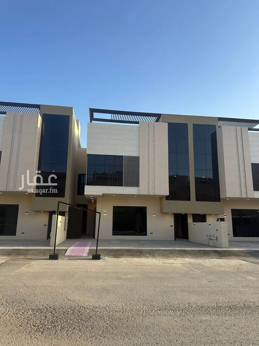 دور للبيع في شارع شهيد الدين ثم الوطن محمد يحيى محمد الب, حي العارض, مدينة الرياض, منطقة الرياض 1 صورة